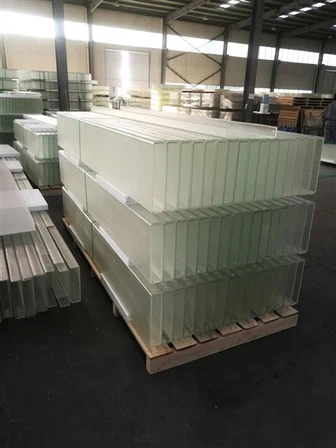 U -förmiges förmiges Glas für die architektonische Dekoration